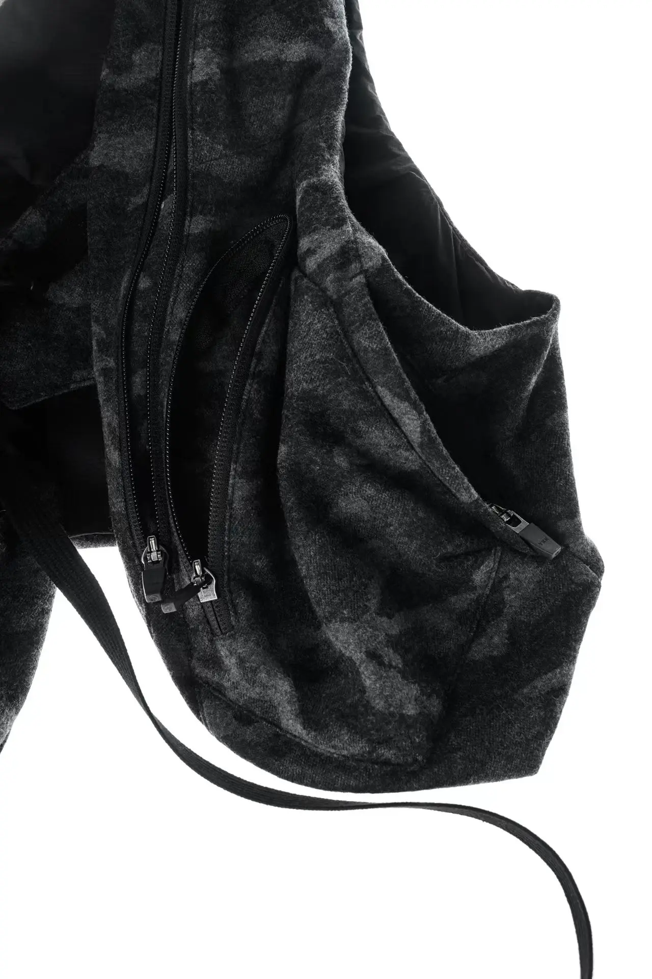 Inconstant 26ss Assymmetric arc shape wrap around bag half-body vest techwear accessories - 10 10 3