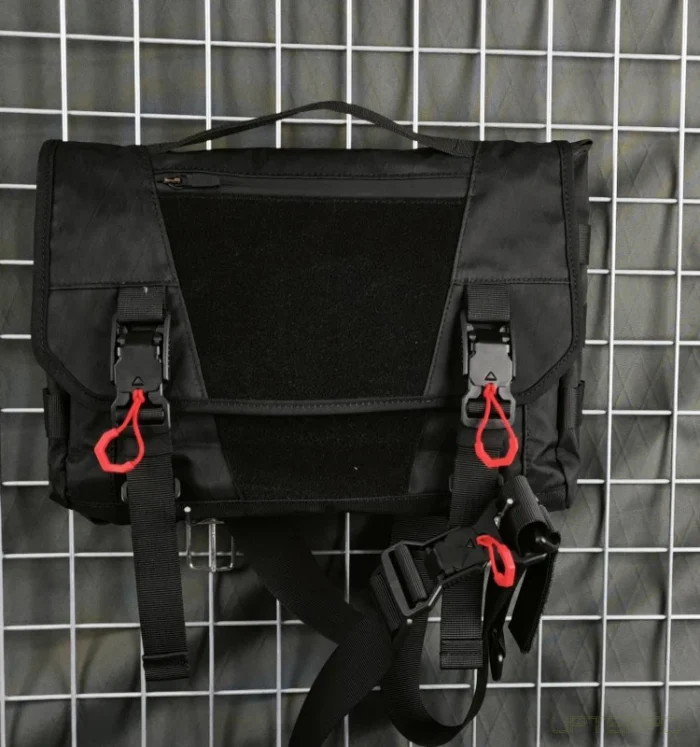 Bolt boat 6L capacity messenger bag xpac material ykk zippers fidlock buckle laser cut molle edc 1