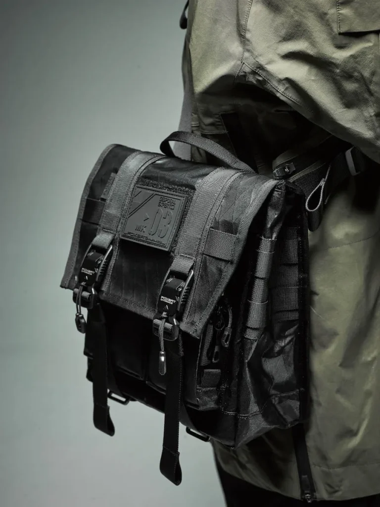 Foxbat 22FW LEG 05 Functional messenger bag fidlock v buckle xpac material side molle webbing edc 2