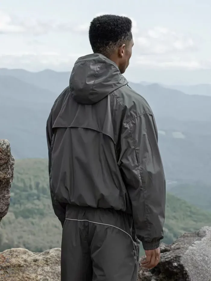 Halcyon 24aw Outdoor jacket reflective lines multipocket dwr material ykk zippers urbanoutdoor gorpcore 2